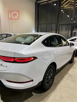 بي واي دي Qin Plus